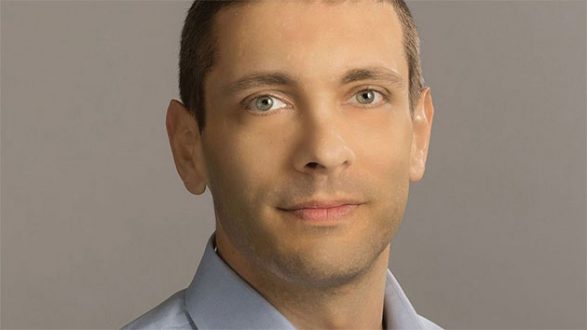 040519_andreasgal_detainedatairport