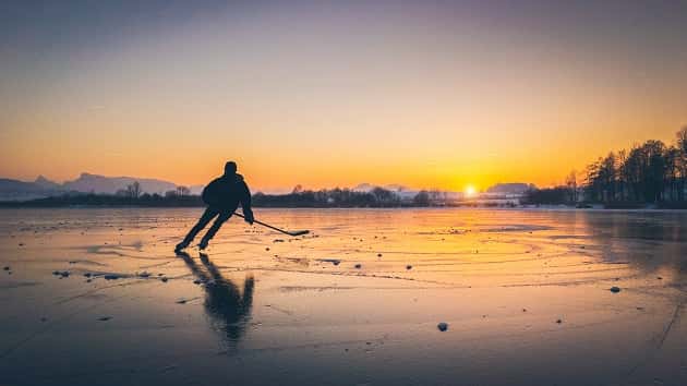 041419_istockphoto_hockey