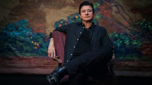 m_steveperry630_creditmyriamsantos_012119-2