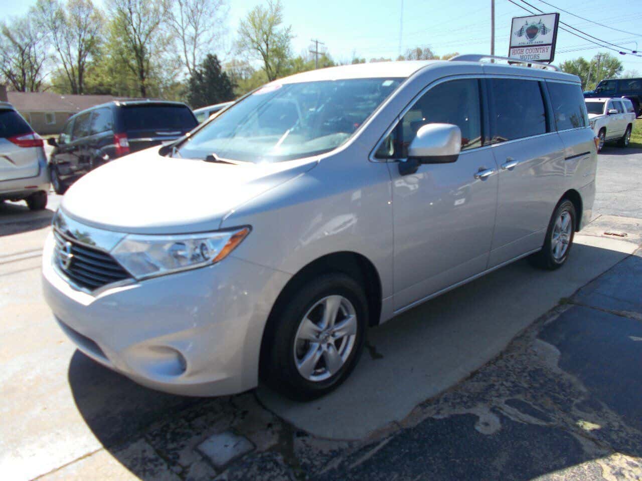 2016-nissan-quest