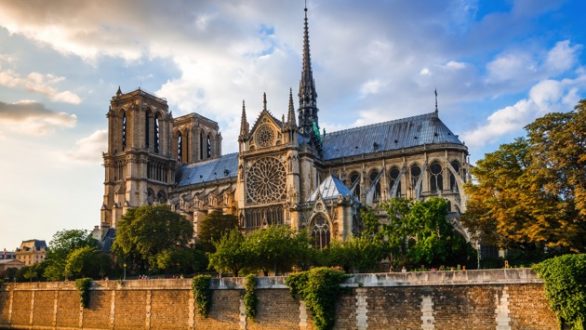 istock_041719_notredamedeparis