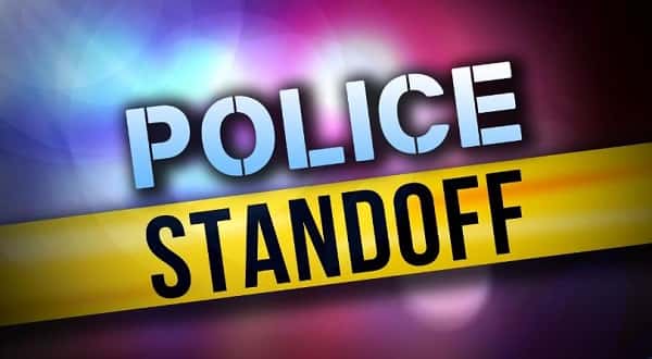 wireready_04-18-2019-16-00-04_00006_policestandoff