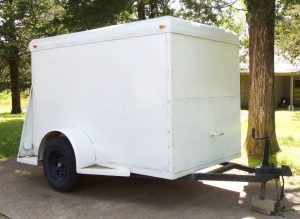enclosed-trailer