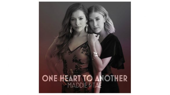 m_maddieandtaeonehearttoanotherboxed032519-3