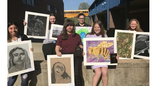 wireready_05-12-2019-11-04-02_09437_mmhsartstudents