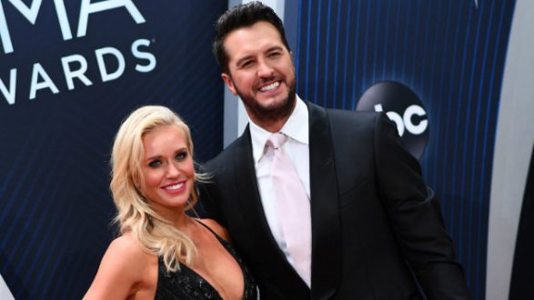 m_lukeandcarolinebryancmacarpet021219-3