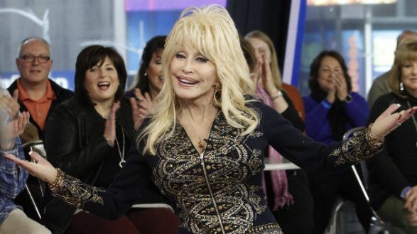 m_dollypartongma050818-13