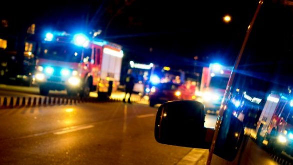 istock_51619_emergencyvehiclesnight
