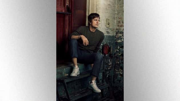 m_robthomas2019sitting_022019