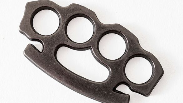 istock_053119_brassknucles