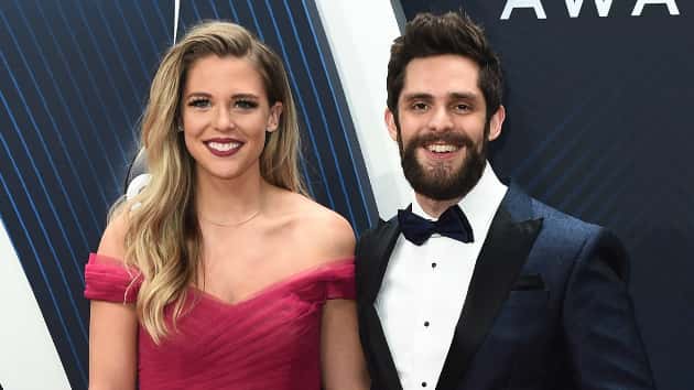 m_thomasrhettwifelaurencmacarpet010418-2