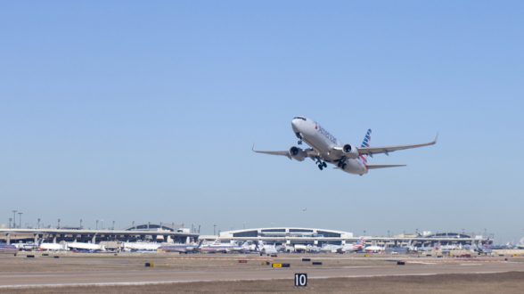 istock_070119_dallasplanecrash