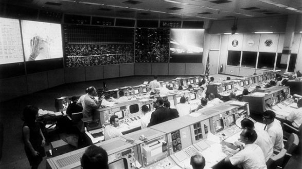 nasa-mission-control-ht-jt-190628_hpembed_23x15_992