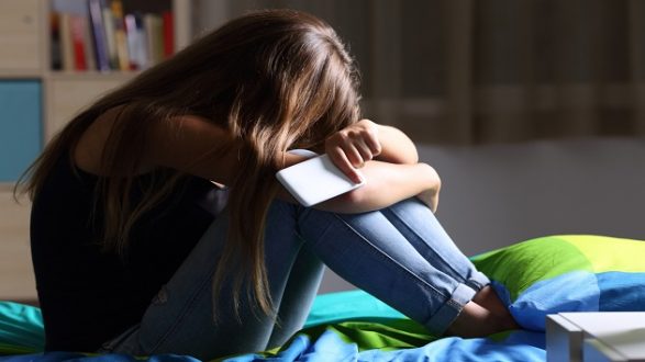istock_071619_cyberbully