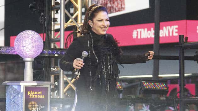 m_gloriaestefan_010517-3