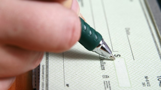 istock_blankcheck_082119