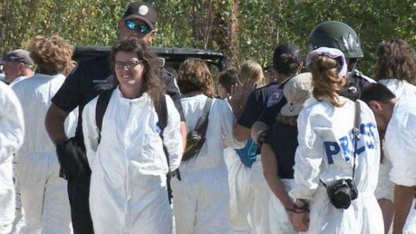 092919_wmur_powerstationworkers