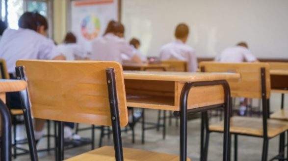 istock_10219_classroom