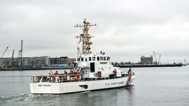 100619_uscoastguard_boat