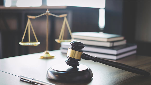 istock_100819_arrestwarrant