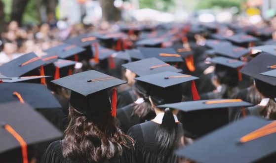 istock_100919_college