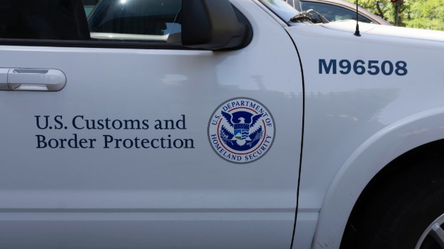 istock_101019_cbptruck