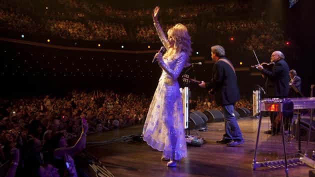 m_dollywavingopry101019