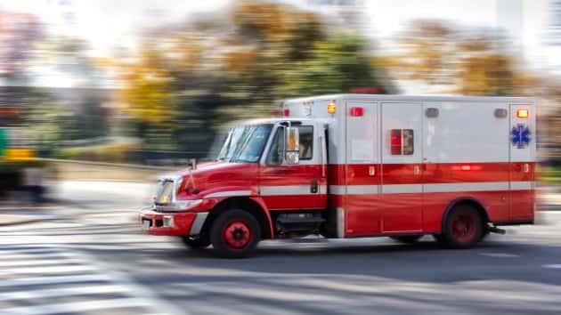 istock_101119_ambulance