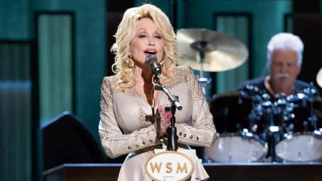 m_dollyparton50thopry101419