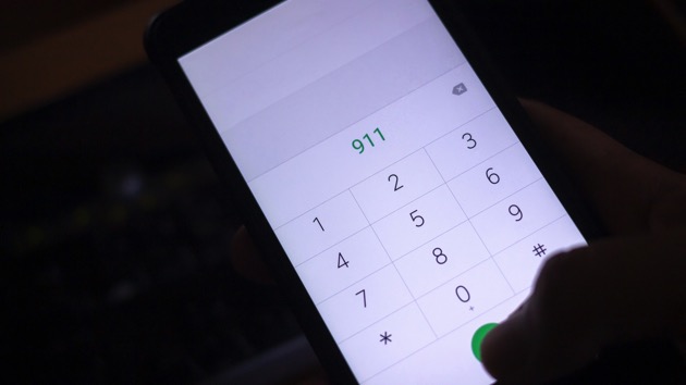 istock_102119_911call