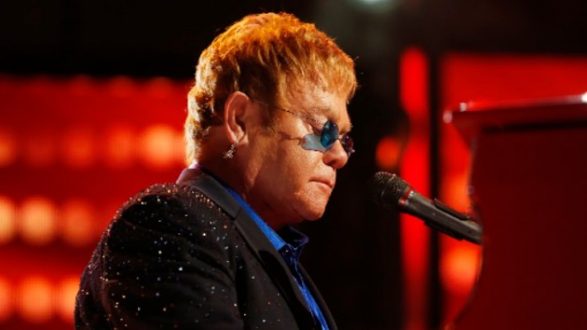 m_eltonjohnsad_102719