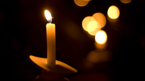 istock_11819_candlelightvigil
