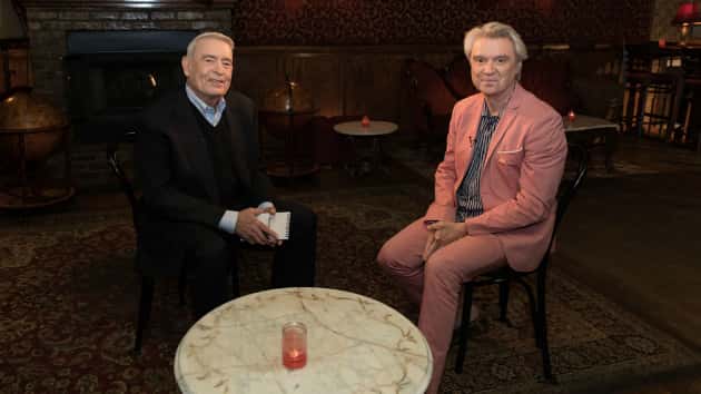 m_davidbyrnedanrather630_creditamandataraska_111919