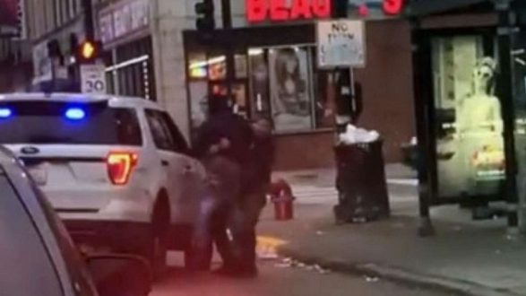 police-video-ht-ml-191129_hpmain_4x3_992