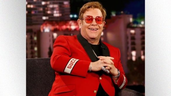 m_eltonjohnkimmelsmiling_122619-2
