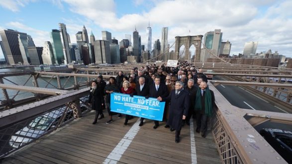 010520_twitter_brooklynbridgemarch