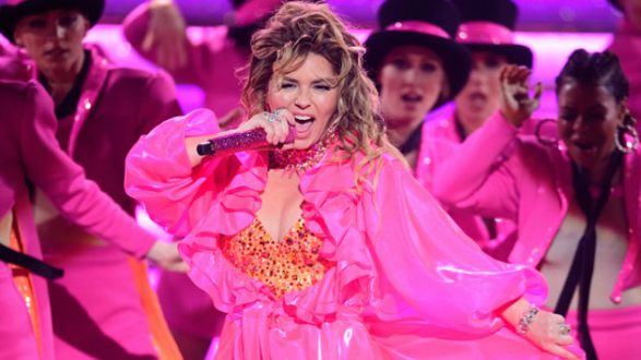 m_shaniatwain2019amas630_01102020