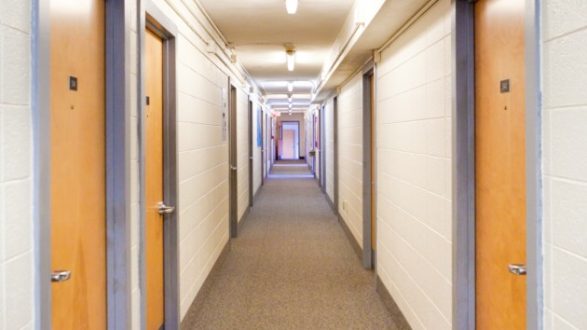 istock_12820_collegedormhall