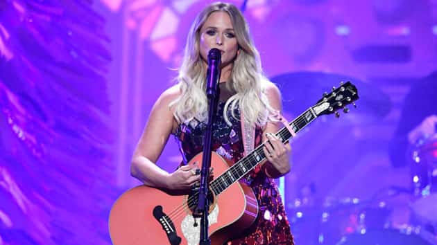 m_mirandalambert2019cmaawards630_02042020