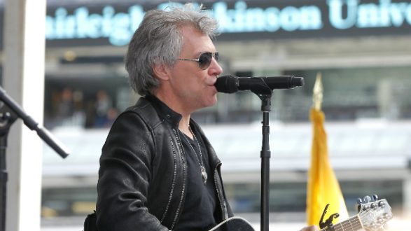 m_bonjovi630_atfdugraduation_051617-8