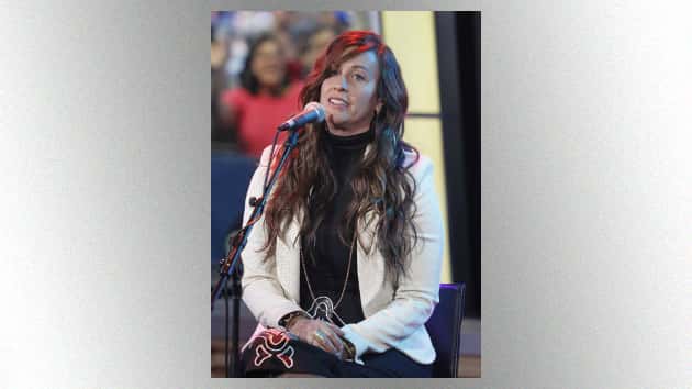 m_alanis_22120-2