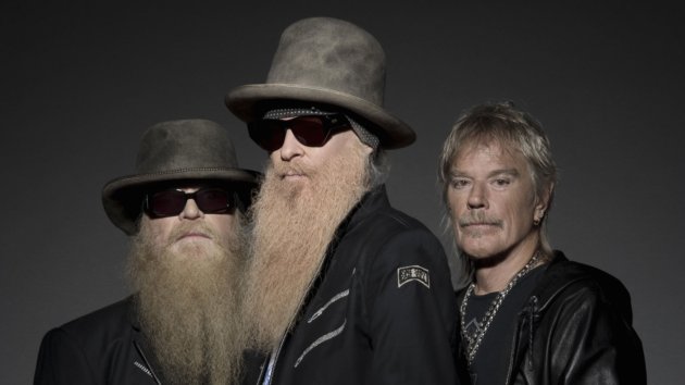 m_zztop630_graybackground_090512