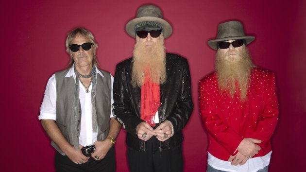 m_zztop630_redbackground_090512