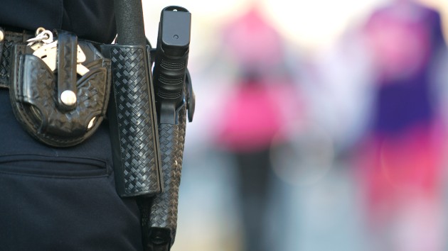 istock_32320_policebelt
