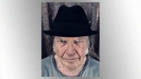 m_neilyoung630_closeupcolor_101019-3