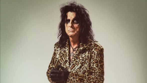 m_alicecooper630_standing_012120-5