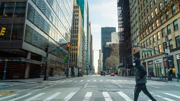 istock_51320_nycstreets