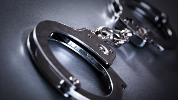 istock_051320_fedsarrest