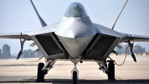 istock_051520_f22raptor