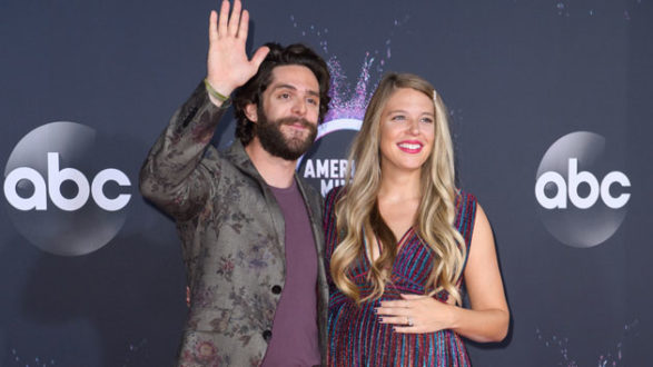 m_thomasrhettlaurenakinsamas630_05272020